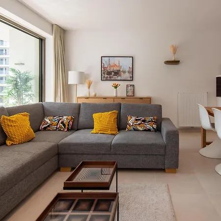 דירה In With Sea Views *