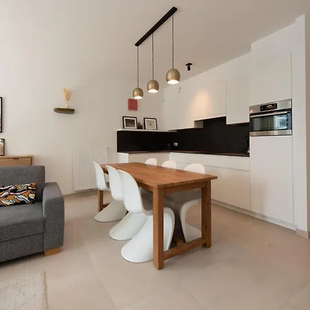 Apartment In With Sea Views Ostende