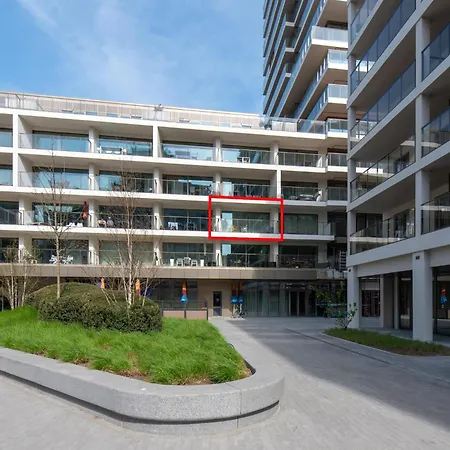 In With Sea Views Apartment *