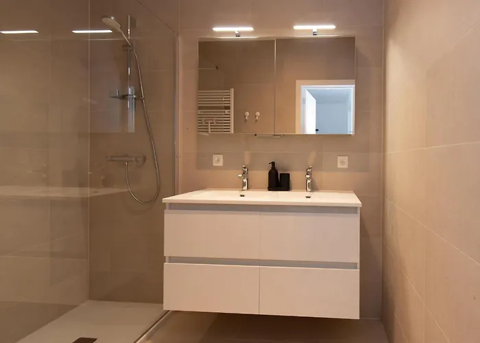 In With Sea Views Apartamento